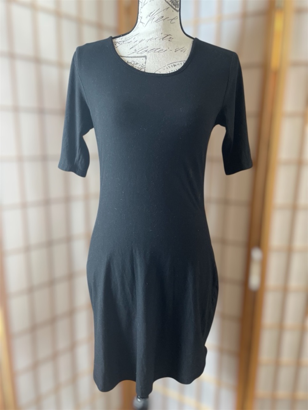 Classic Black Scoop Neck Women's Dress